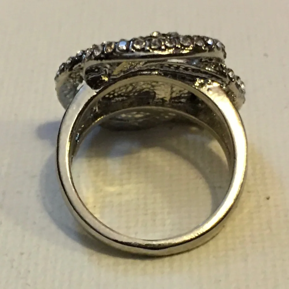 Silver Ring Diamond Sparkle, Swirly Design, 925 Sterling, Size 5, New!